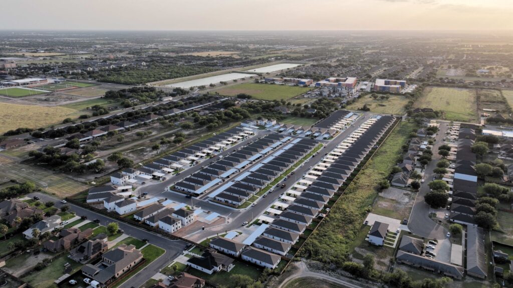 aerial view of homes in sugar mills subdivision in edinbur, near utrgv