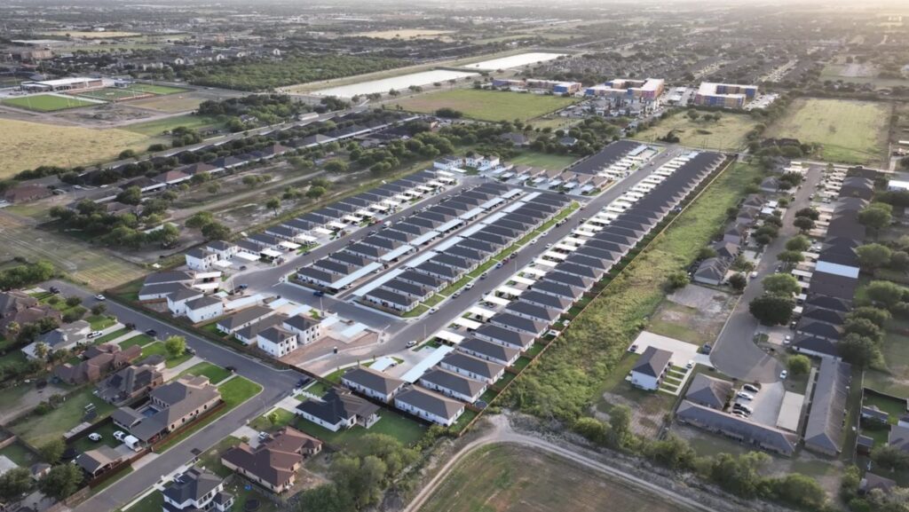 aerial view of homes in sugar mills subdivision in edinbur, near utrgv