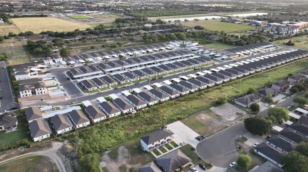 aerial view of homes in sugar mills subdivision in edinbur, near utrgv