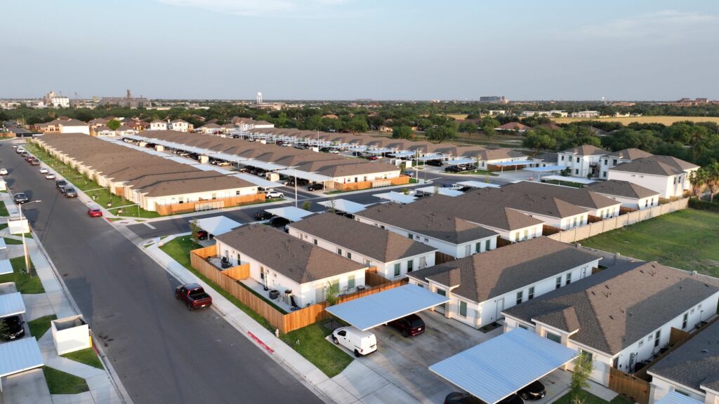 aerial view of homes in sugar mills subdivision in edinbur, near utrgv